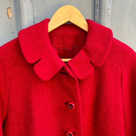 Vintage Red 1960’s Shagmoor Coat, approx size 10 - Picture 9 of 16